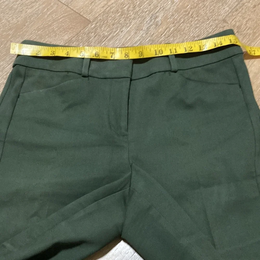 Loft olive green Julie straight size 4_6